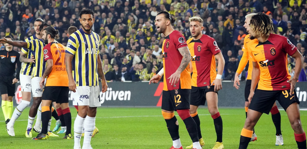 Galatasaray ile Fenerbahçe arasında