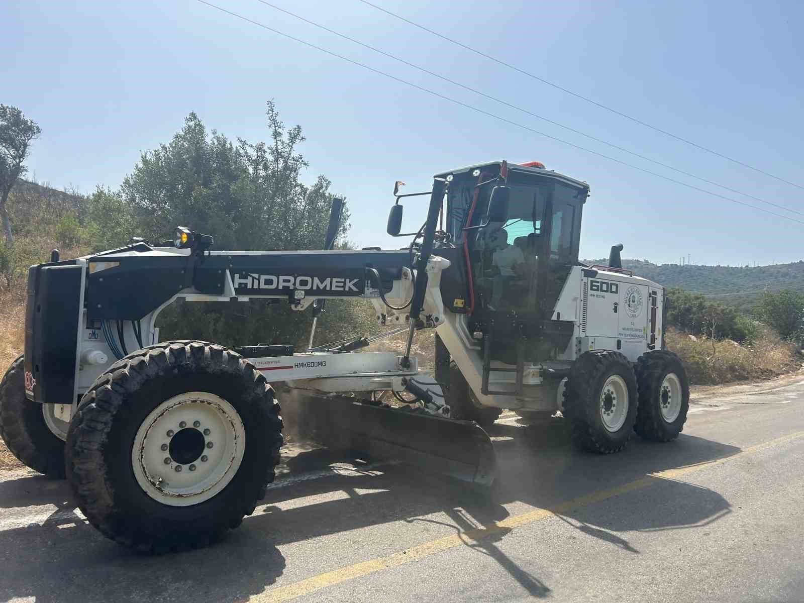 Milas’ta kırsal ve merkez mahallelerde çalışmalar devam ediyor