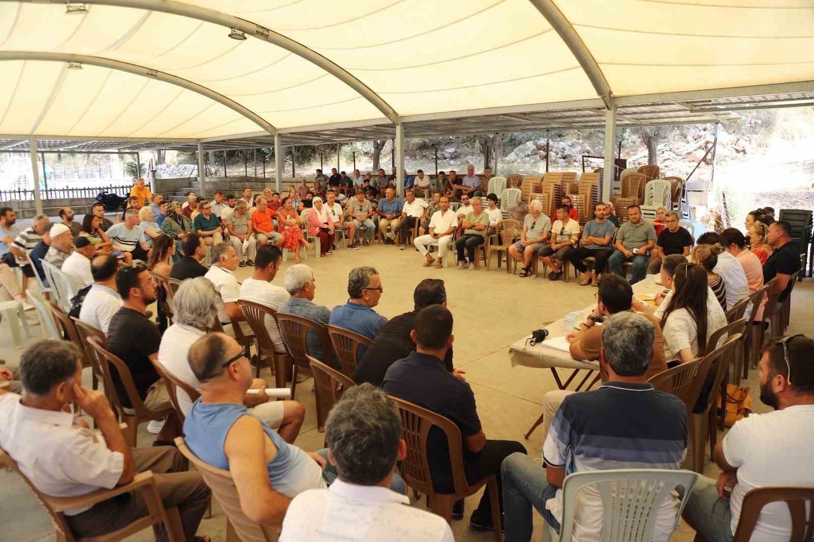 Muğla Büyükşehir ve Fethiye Belediyesi Faralya’da vatandaşları dinledi