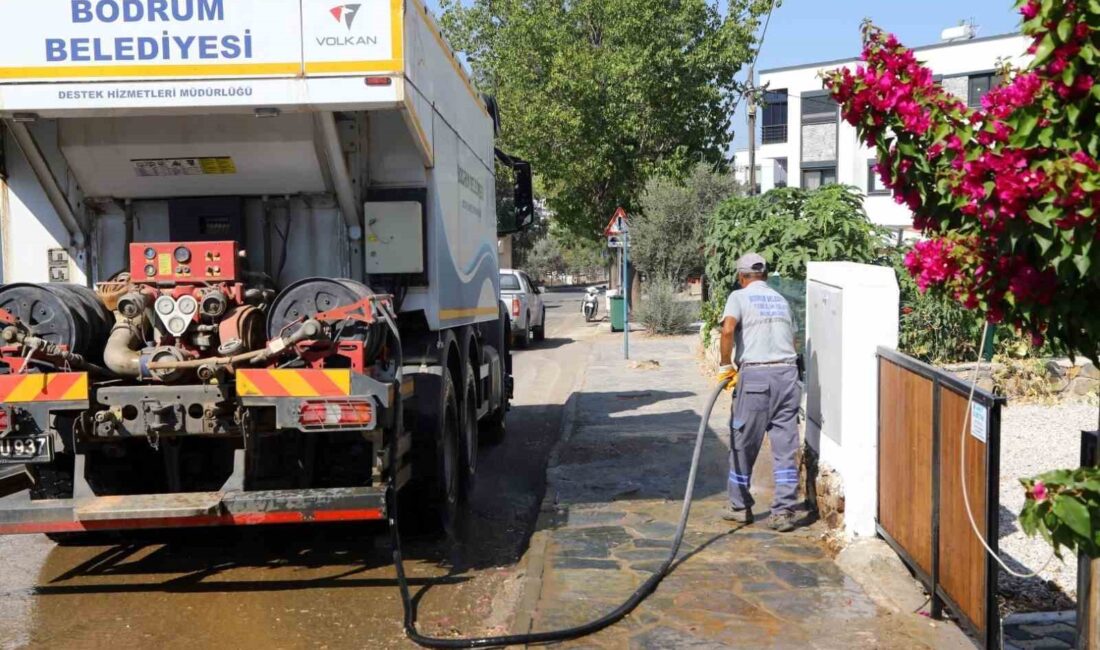 Bodrum Belediyesi ekipleri, temizlik