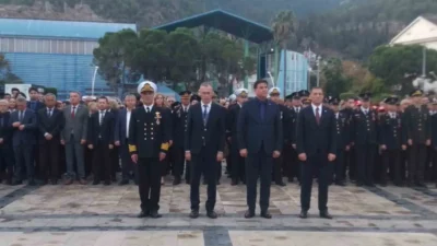 Atatürk Fethiye’de saygı ve özlemle anıldı